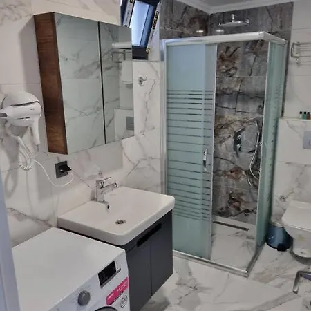 Royal Homes 502 Aparthotel Antalya