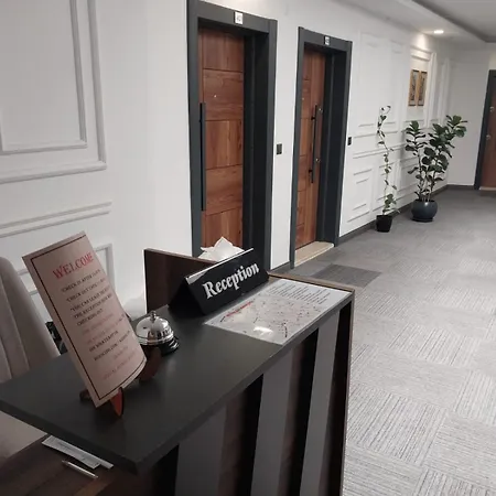 Aparthotel Royal Homes 502